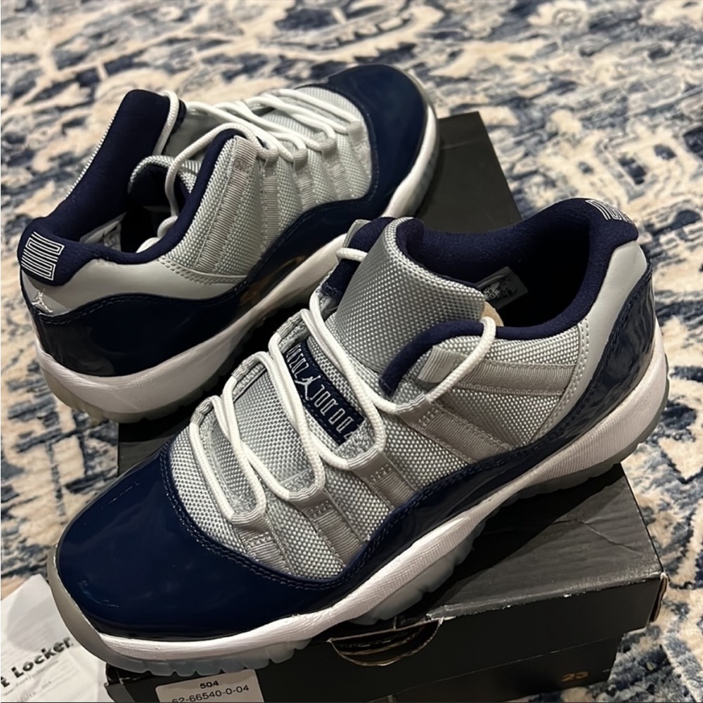 AIR JORDAN 11 RETRO LOW BG SIZE 5.5Y NEW WITH RECEIPT & ORIGINAL PACKAGING